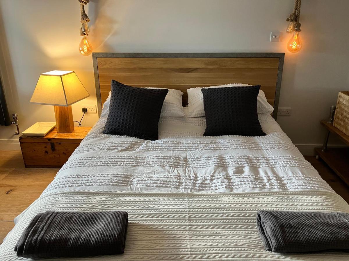 Fig Tree House Bed and Breakfast Lymington Esterno foto