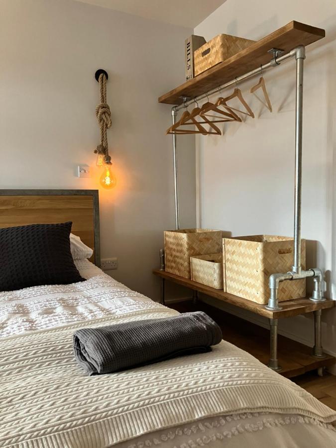 Fig Tree House Bed and Breakfast Lymington Esterno foto